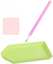 Diamond Painting - Bengaalse Kat En Vlinder - 30x40cm - Volledig Pakket - Ronde Steentjes - Mozaiek Pakket Volwassenen